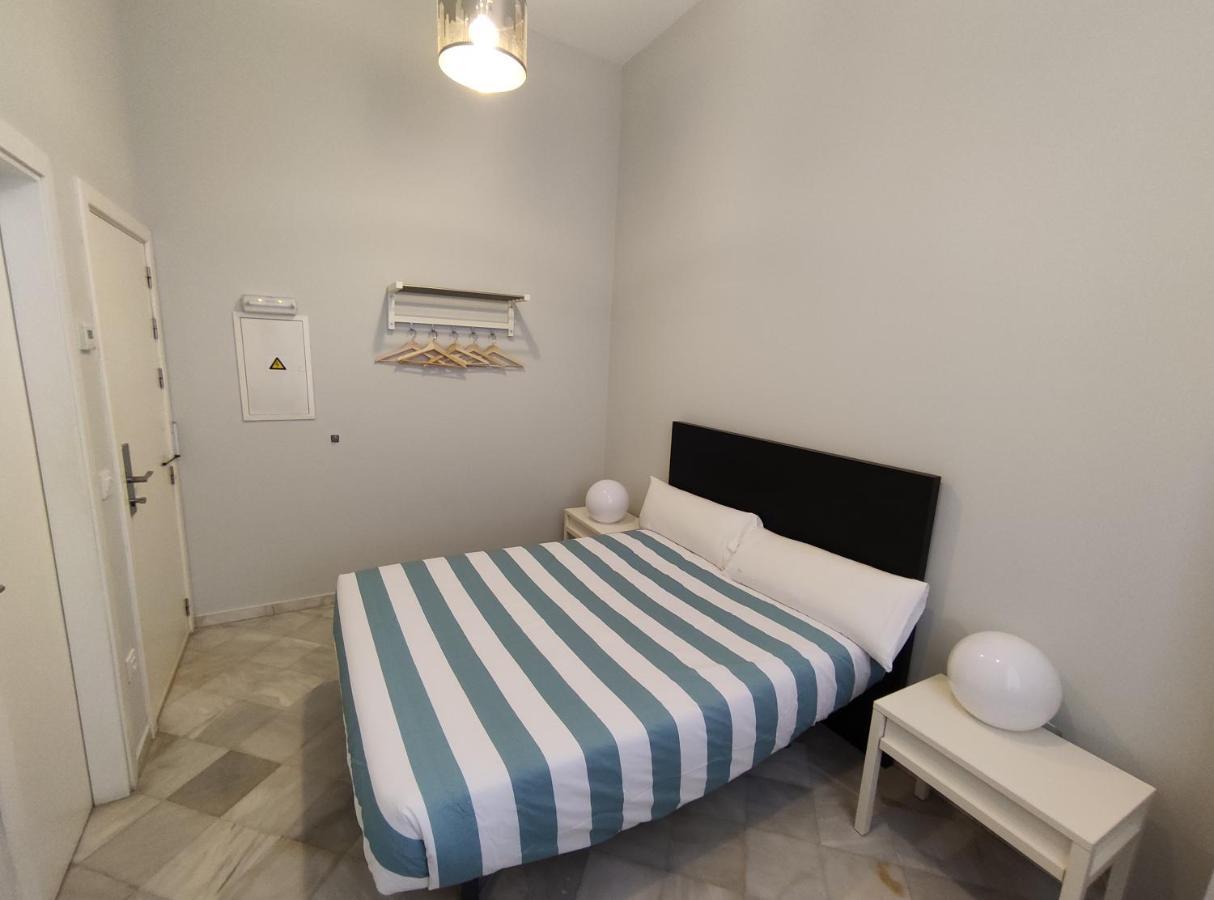 New Samay Hostel Sevilla Dış mekan fotoğraf